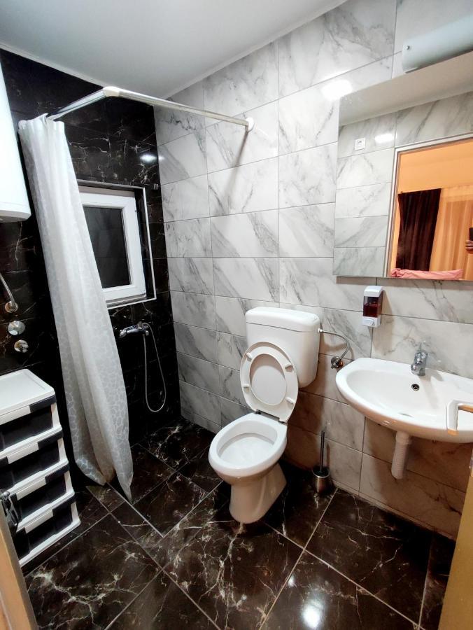 Apartments Minex トレビニエ エクステリア 写真